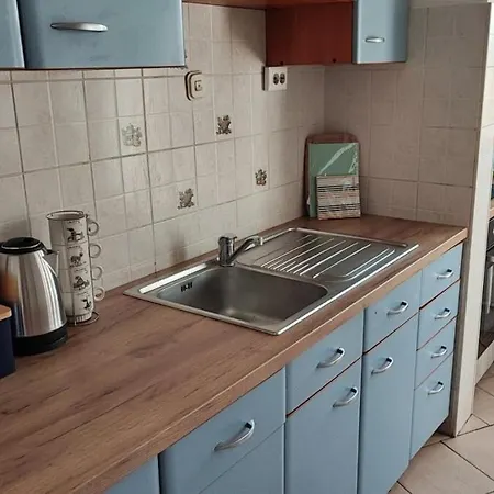 דירה Spacious, Central, Free Parking *